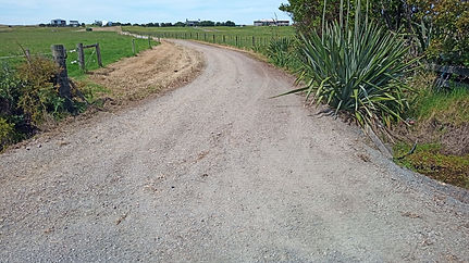Rural Gravel Driveway Tidy and Smooth