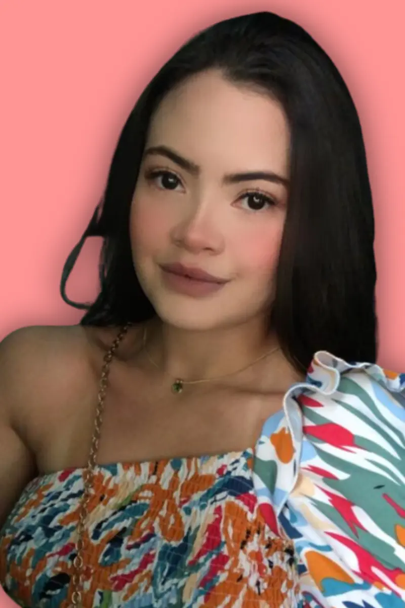 Giselle Pineda.webp