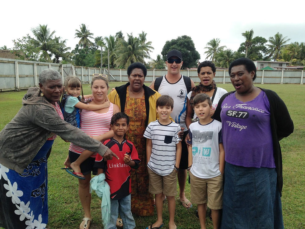Supporters of Davetalevu Rugby team - meandfiji