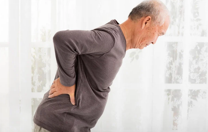 Separating Back Back Pain in Older Adults: Separating Fact from Myth | Peterborough CHC