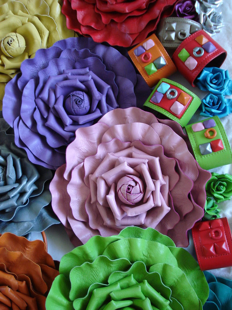 COLORS 