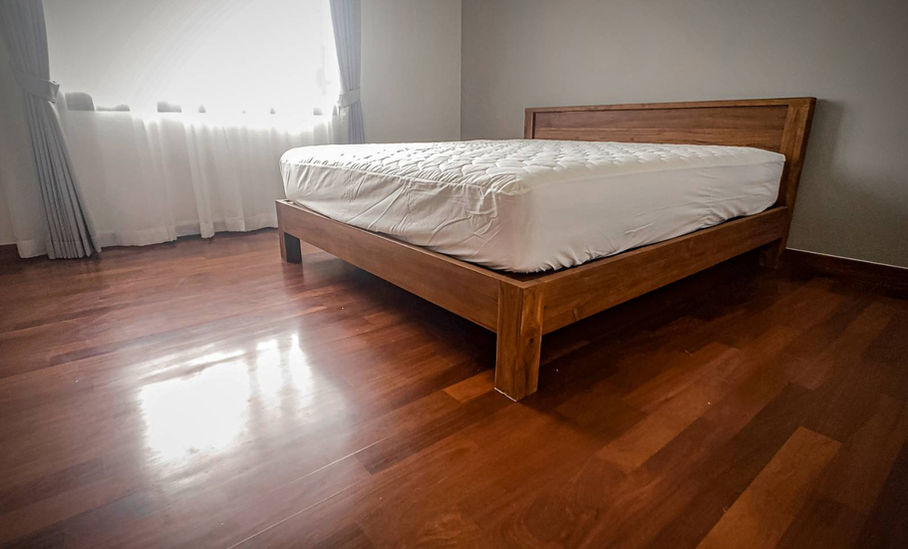 พื้นไม้ บันไดไม้ ประตูไม้ ไม้มะค่า เฮงทวีค้าไม้ Hengtawee wood & flooring