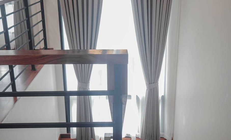 พื้นไม้ บันไดไม้ ประตูไม้ ไม้มะค่า เฮงทวีค้าไม้ Hengtawee wood & flooring