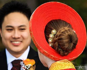Thumbnail: Hire - Vietnamese Wedding Headpiece - Khan dong #1