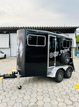 Trailer Luxo Quarto de Sela Maior