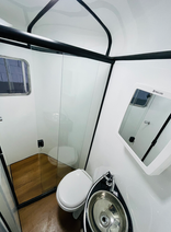 Trailer Luxo com Banheiro e Cozinha Externa