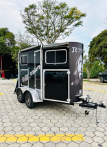 Trailer Luxo Quarto de Sela Maior