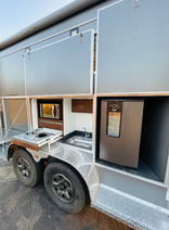 Trailer Diamante com Banheiro e Cozinha