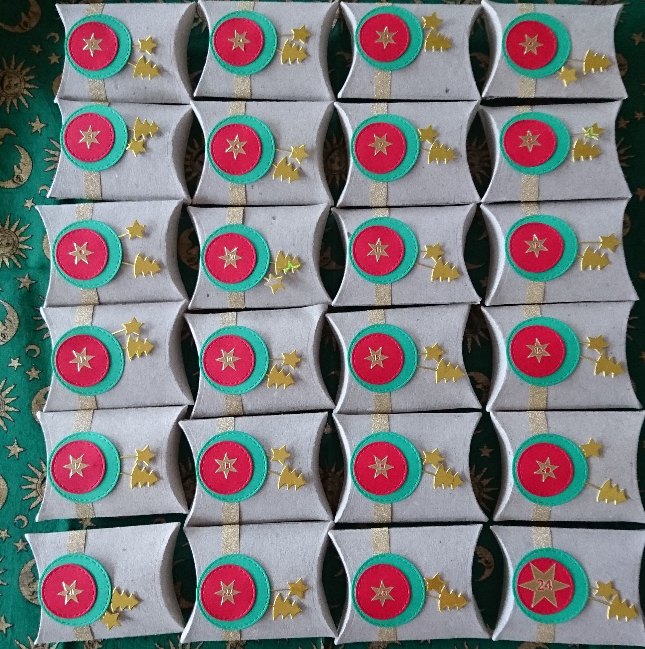 Adventskalender "Kissenbox"