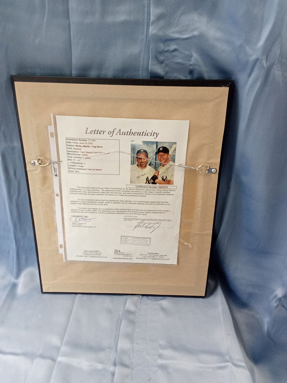Thumbnail: Mickey Mantle & Yogi Berra: Signed Autographed 8x10 Photo JSA LOA Yankees Legend