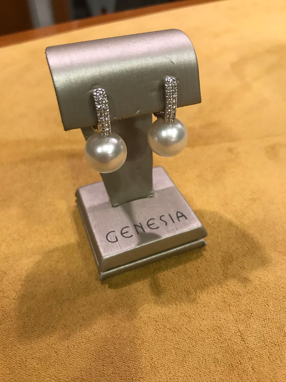 Miniatura: Orecchini in Oro bianco e Diamanti e perla australiana