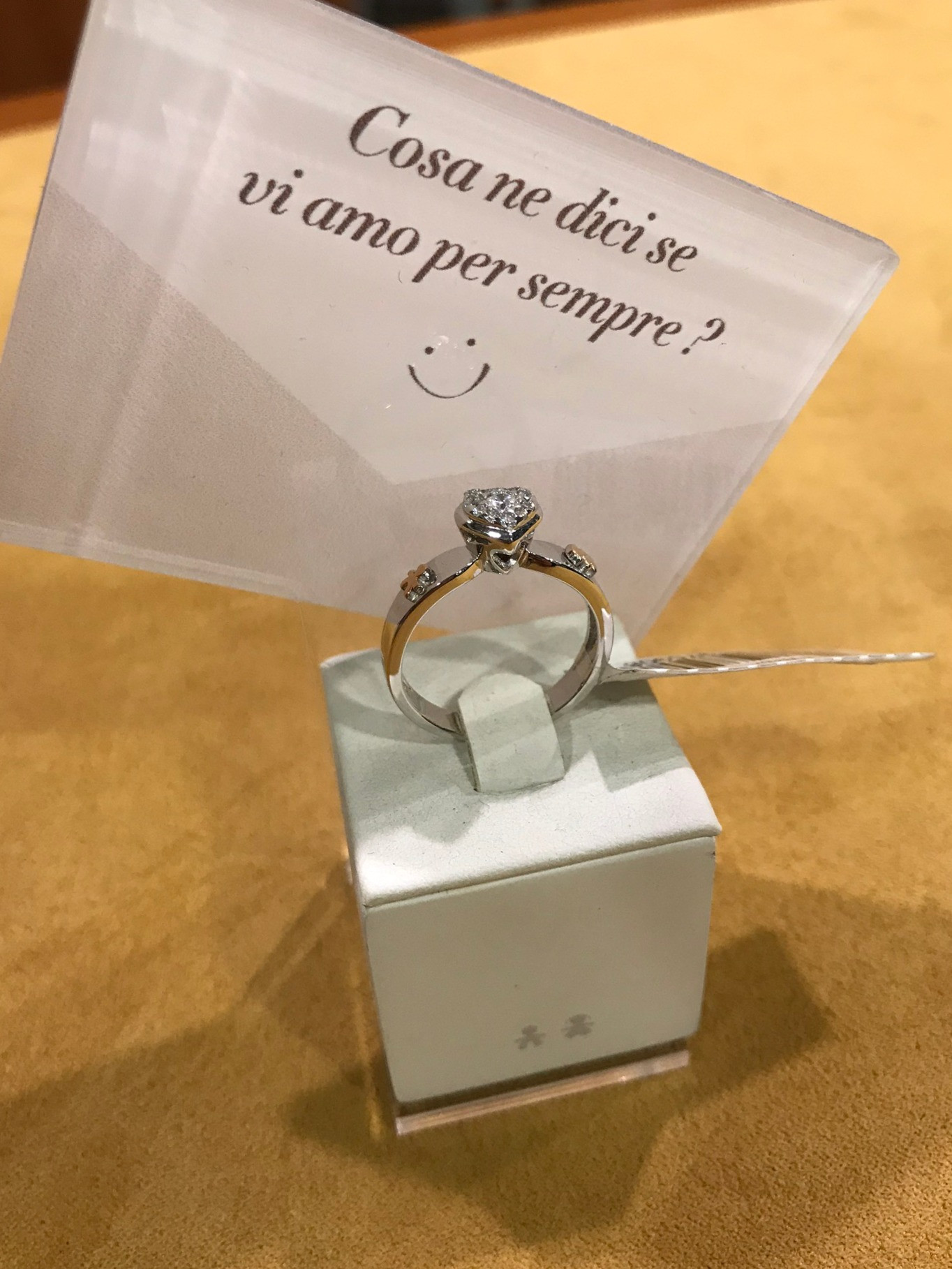 Anello le Bebè oro e brillanti