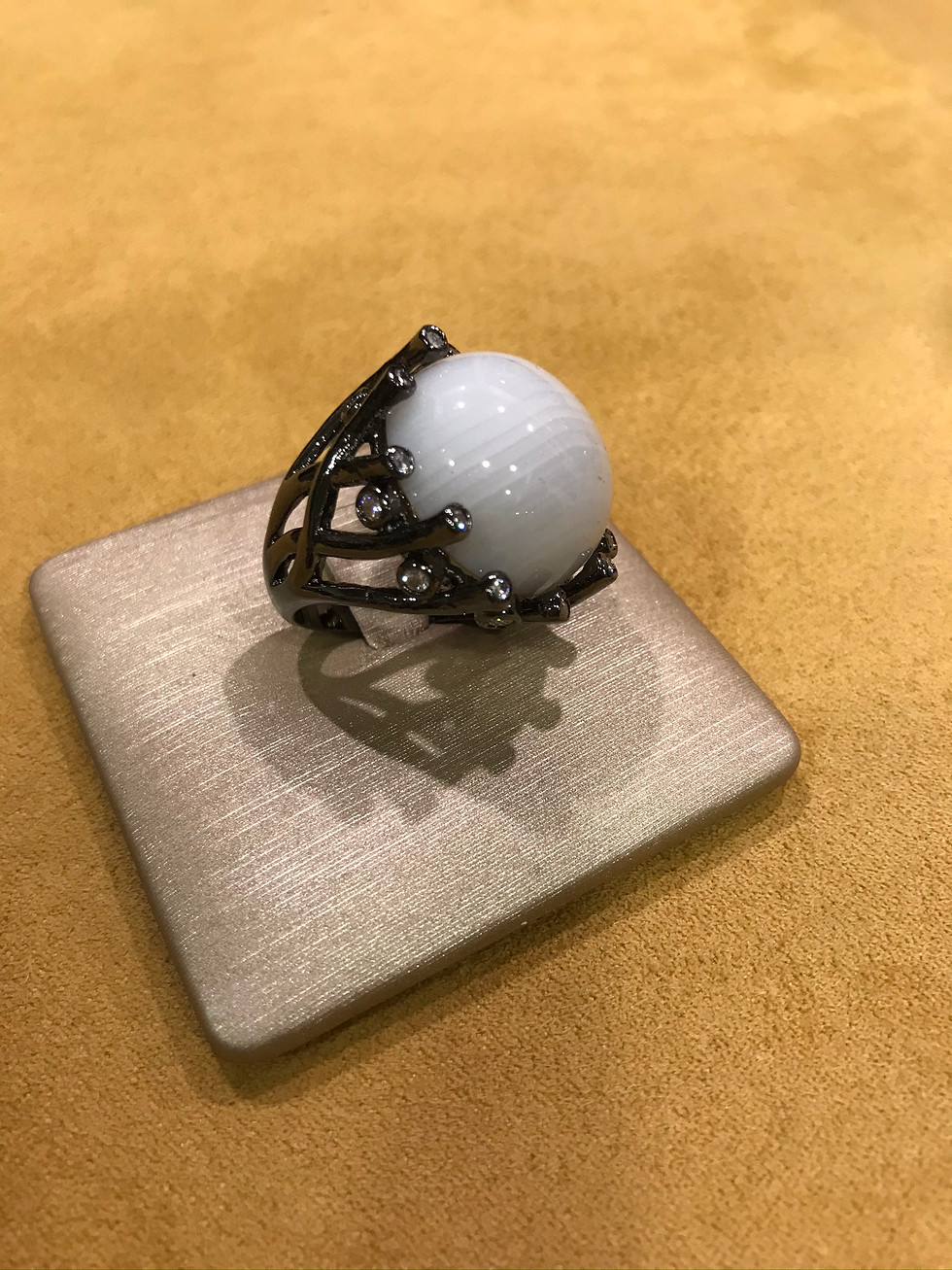 Miniatura: Anelli fantasia con pietre dure