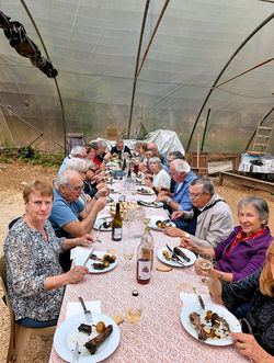 Repas à la ferme de Tessou