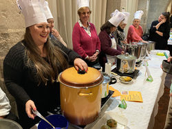 Concours de soupes 2022 : au premier plan, Ilia