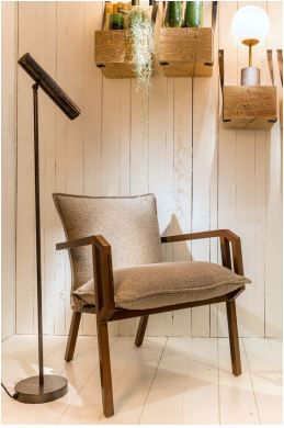 Thumbnail: Oslo Lamp