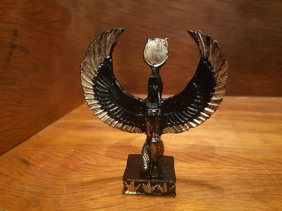 Miniatura: Deusa Isis alada