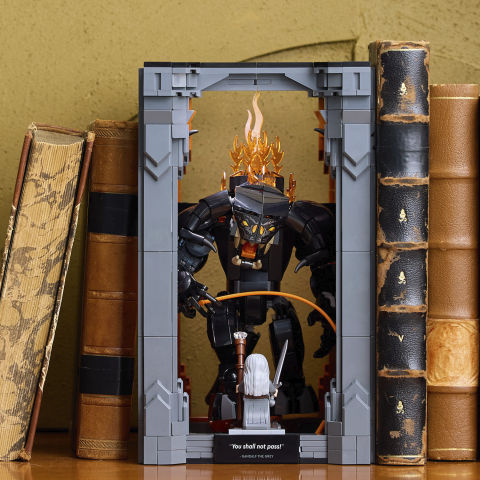 Thumbnail: LEGO® ICONS™ The Lord of the Rings: Balrog™ Book Nook 10367