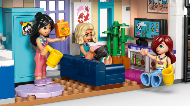 Thumbnail: LEGO® Friends Liann's Family House 42687