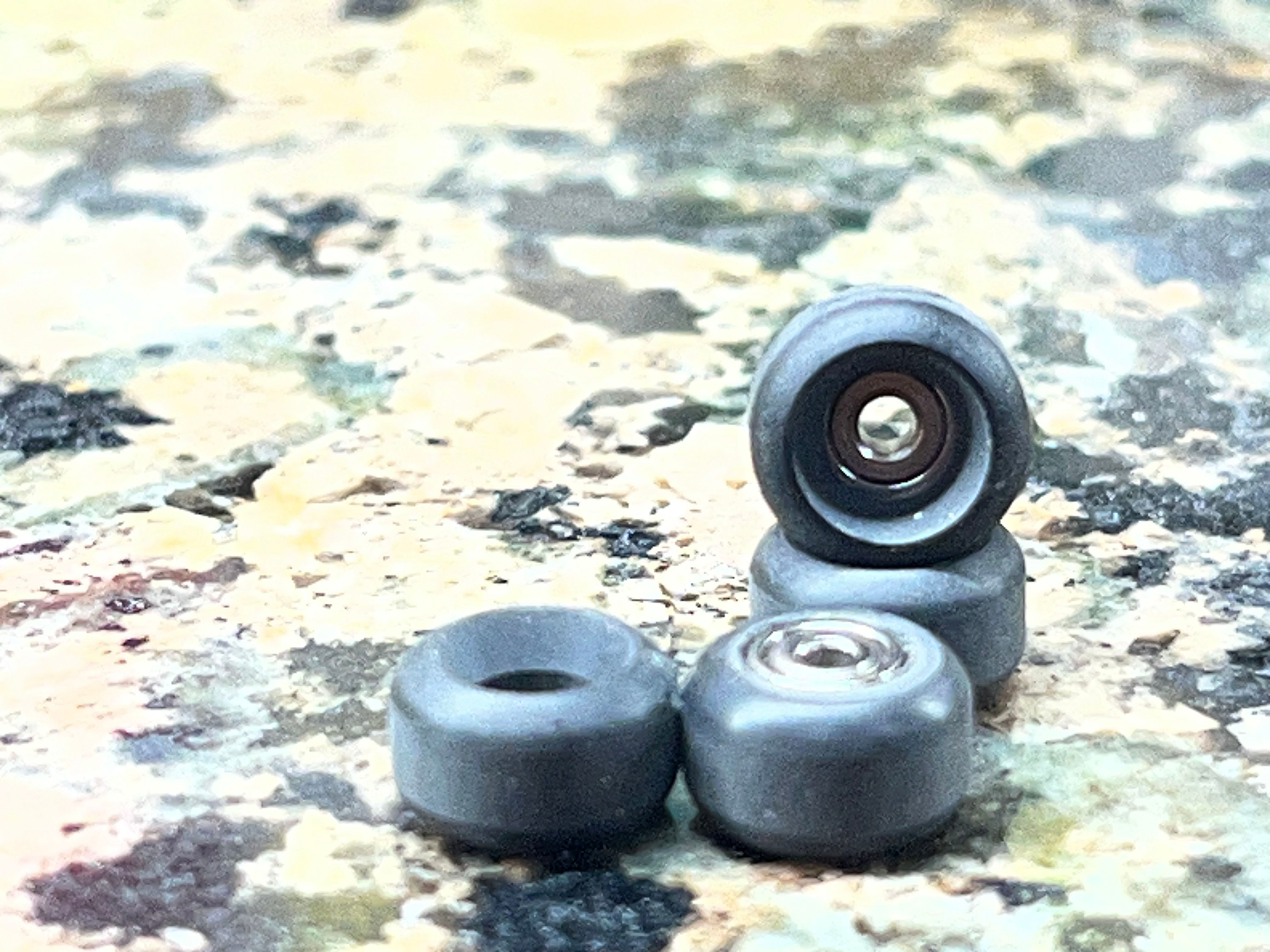 Leefai 65D Dark Gray Pro Urethane Fingerboard Wheels 7.5*4.5mm