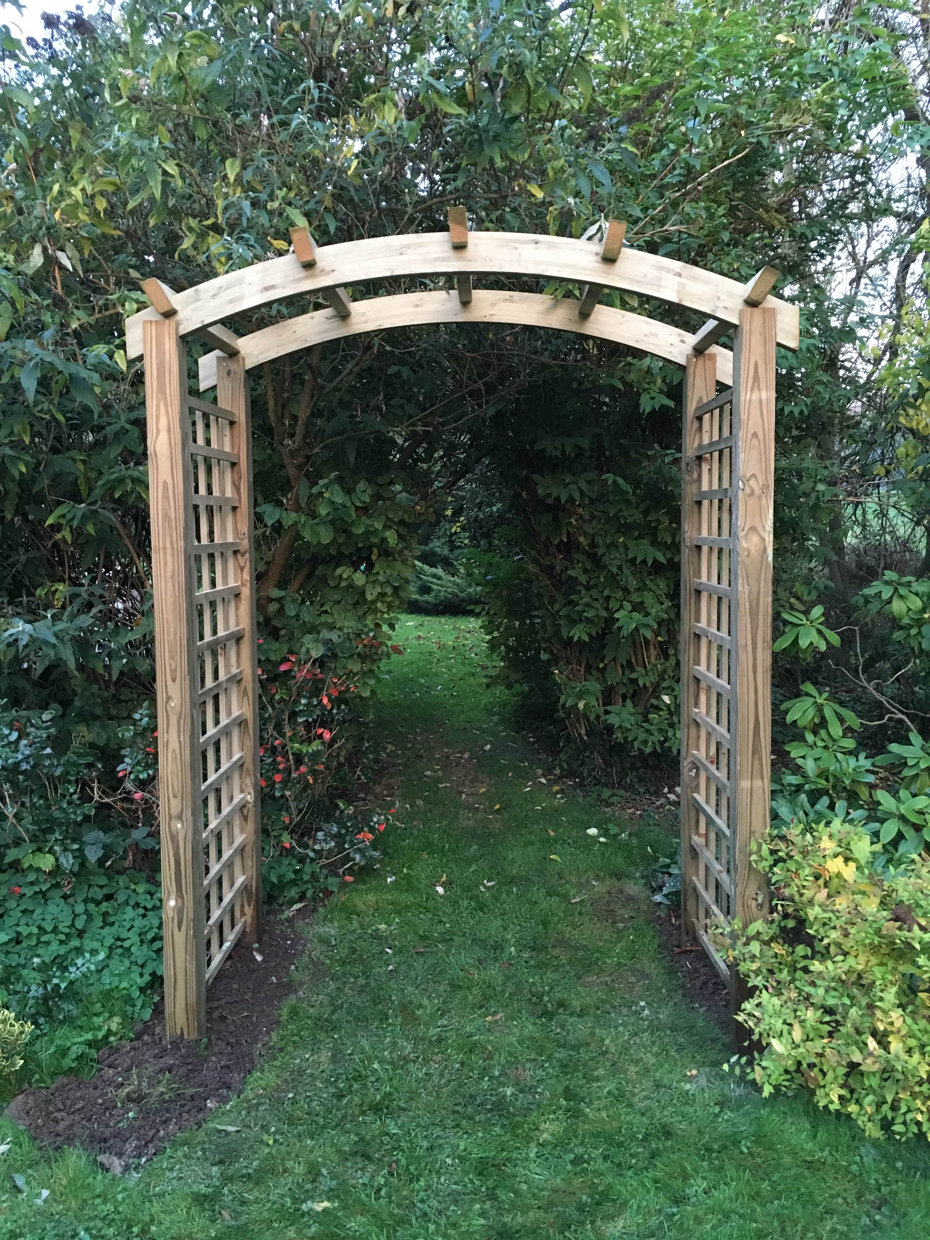 Curved Top Pergola