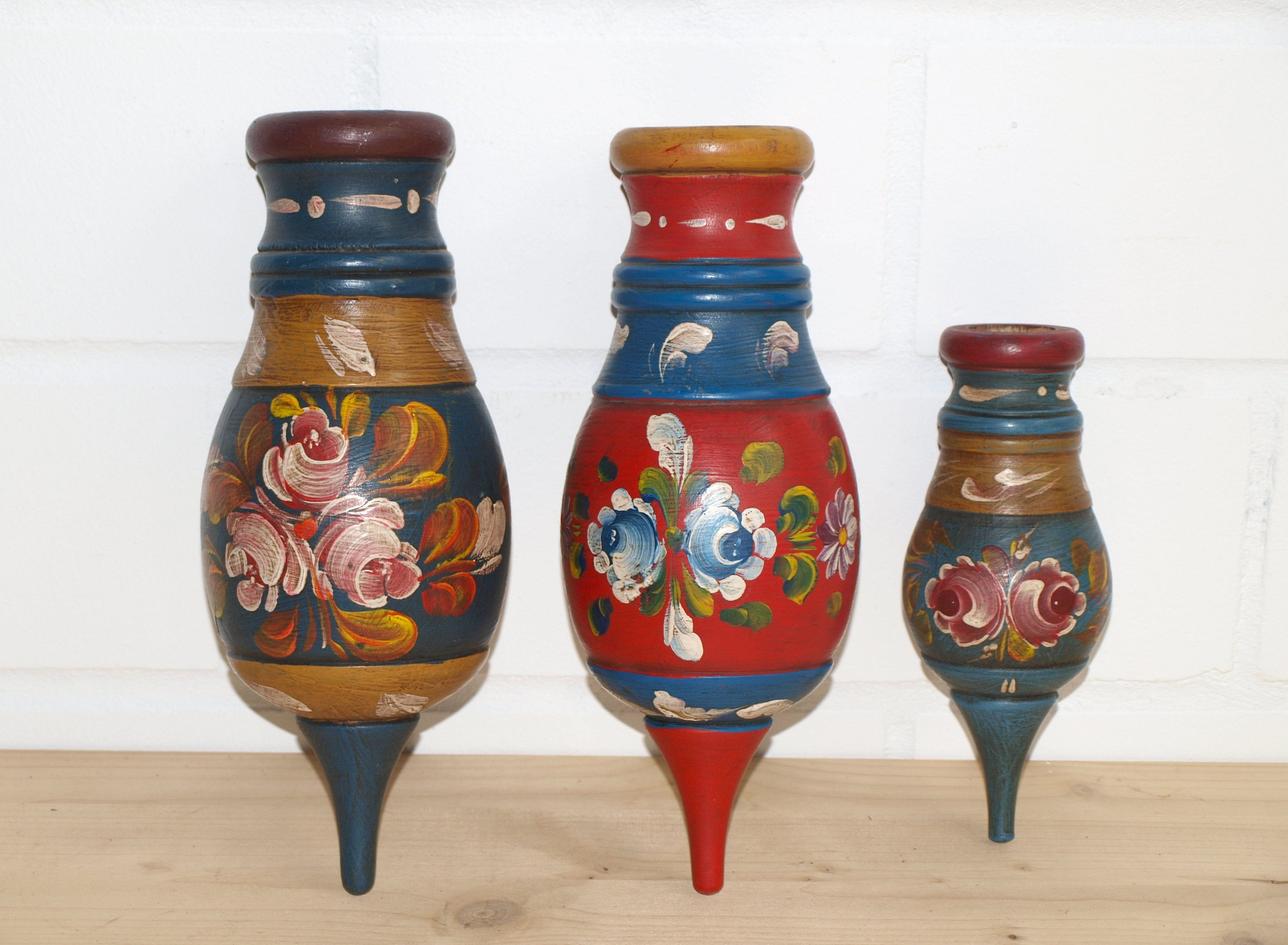 Deko (Nr.038) 3 Wand - Blumenvasen massiv Holz