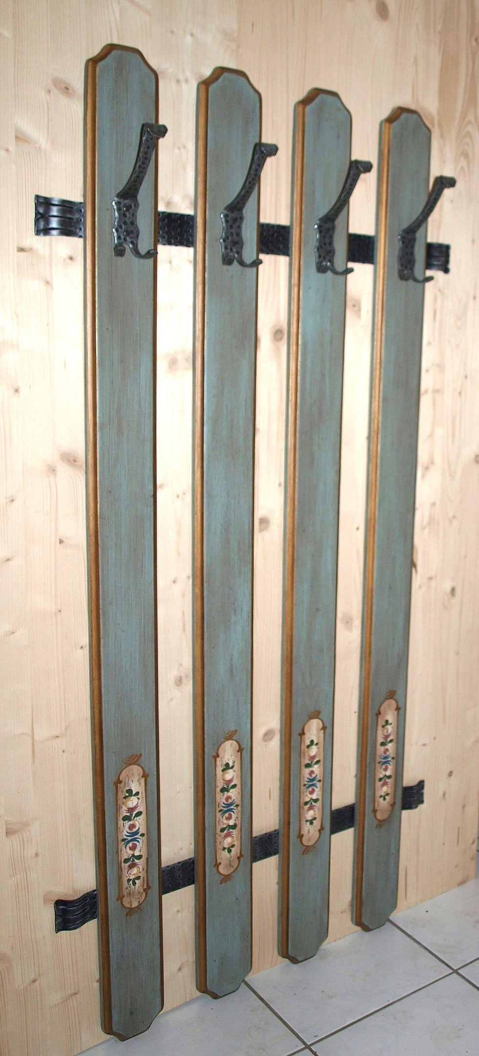 Miniaturbild: Garderobe (Nr.405) Voglauer Anno 1700 altblau