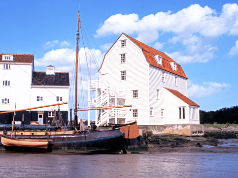 Foundations by the River: Why Structural Surveys Matter in Woodbridge Homes