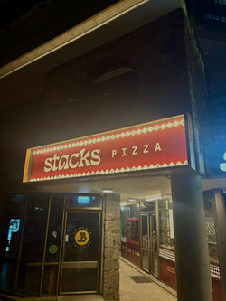 Stacks Pizza Sign Lighting