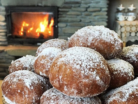 ORKISZOWE PĄCZKI Z KONFITURĄ RÓŻANĄ