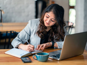 Resume Writing for Part-Time and Flexible Roles: How to Stand Out and Get Noticed