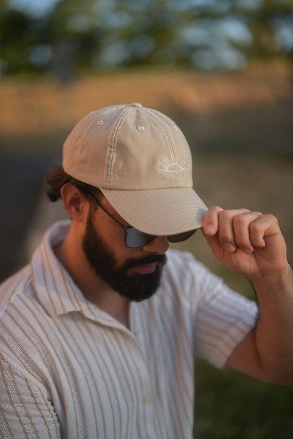 Bestickte Personalisierte Kappe aus hochwertiger Stickerei auf Mann