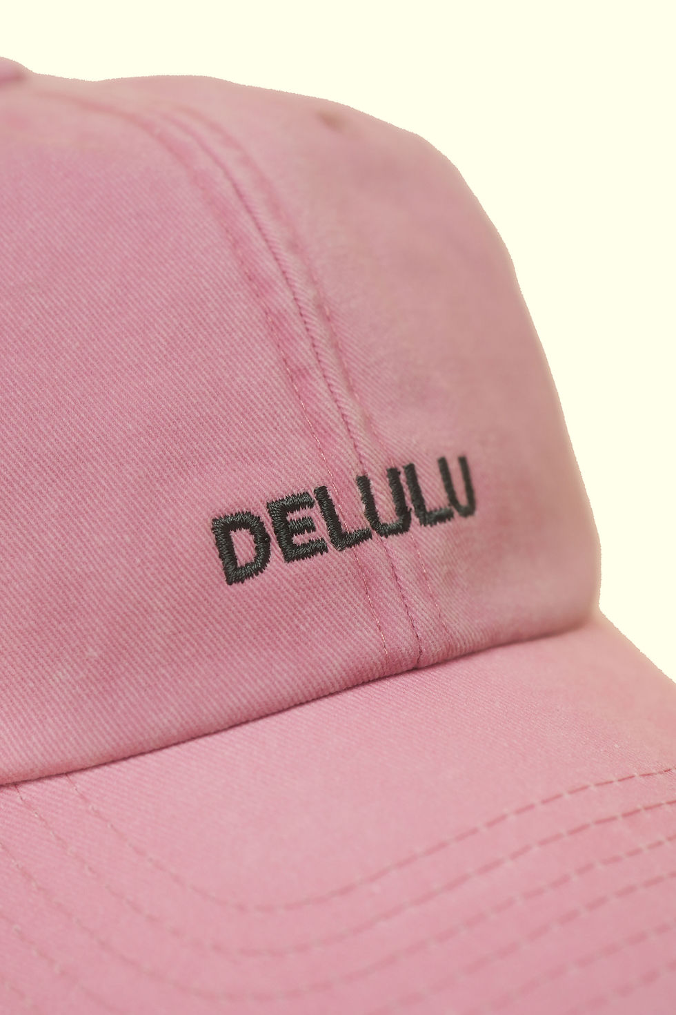 Miniaturbild: Pamula bestickte Vintage Delulu Cap – stylische Geschenkidee für Freunde, Familie und Fans
