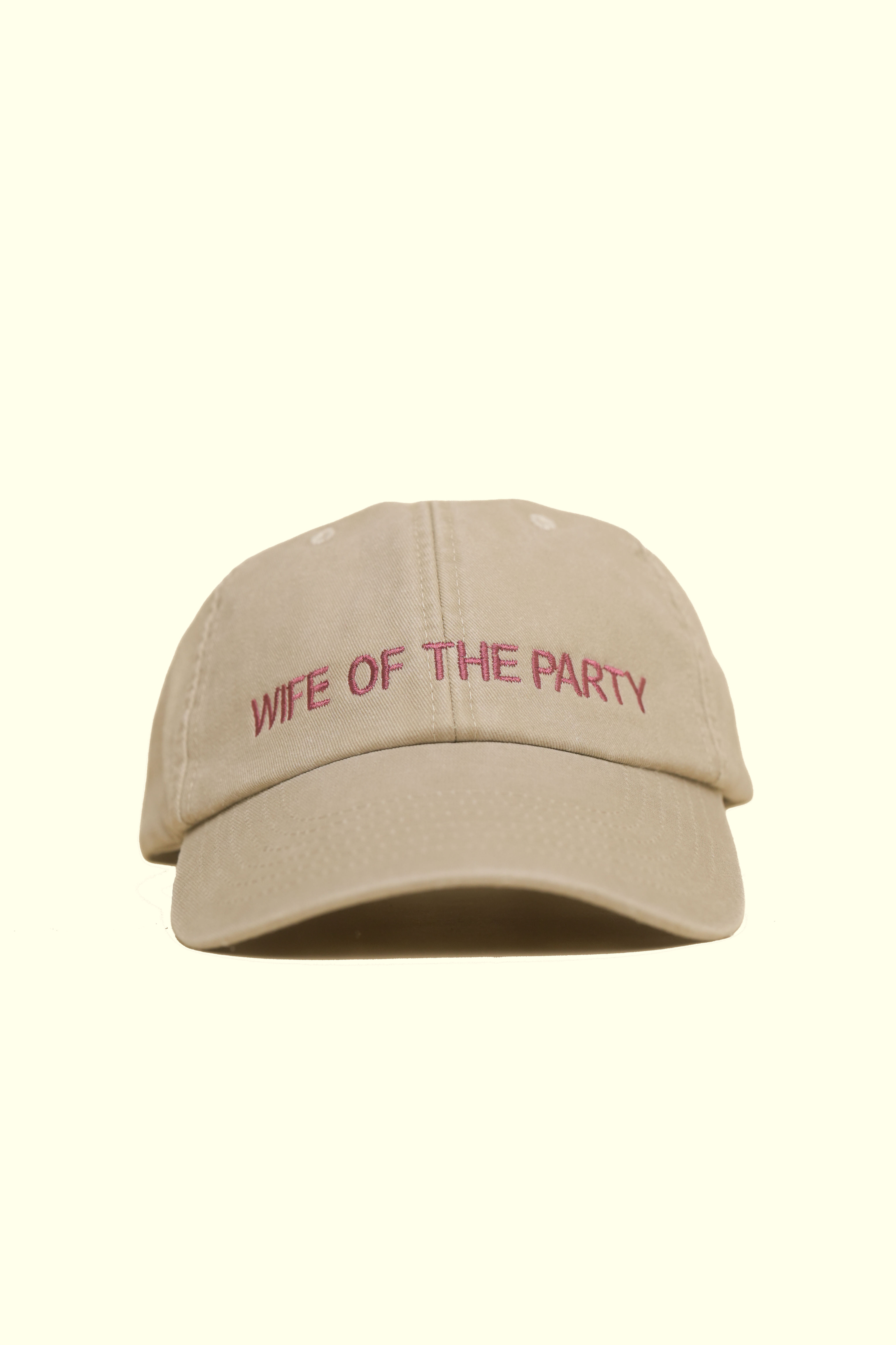 Pamula Vintage Cap „Wife of the Party“ aus 100 % Baumwolle mit hochwertiger Stickerei und verstellbarem Verschluss im Vintage