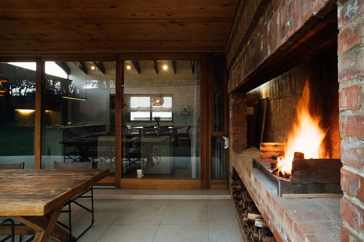 pretoria architects
south african architects
vernacular architecture
lynnwood manor
hygge interior
interior architecture
oggie flooring
smeg
neolith
caesarstone
houseofgrain