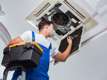 How Do HVAC Contractors in Denver Handle Extreme Weather