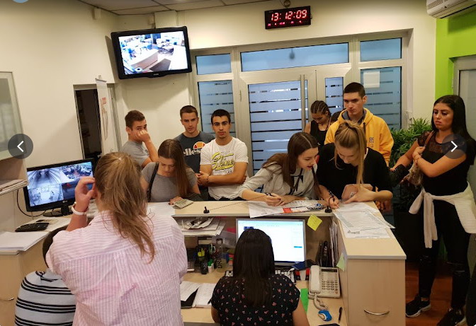 Omladinci se učlanjuju u omladinsku zadrugu Bulevar