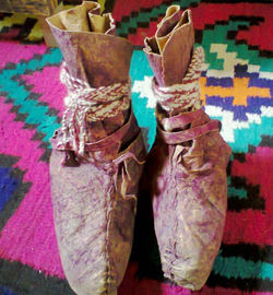 Kon (Soft leather shoes)