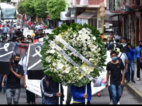 Recuerdan a los 43 normalistas de Ayotzinapa en Chiapas, Guerrero y Michoacán