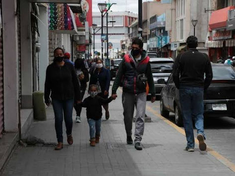 Gobierno de Hidalgo decreta medidas que afectan a pequeños comercios.