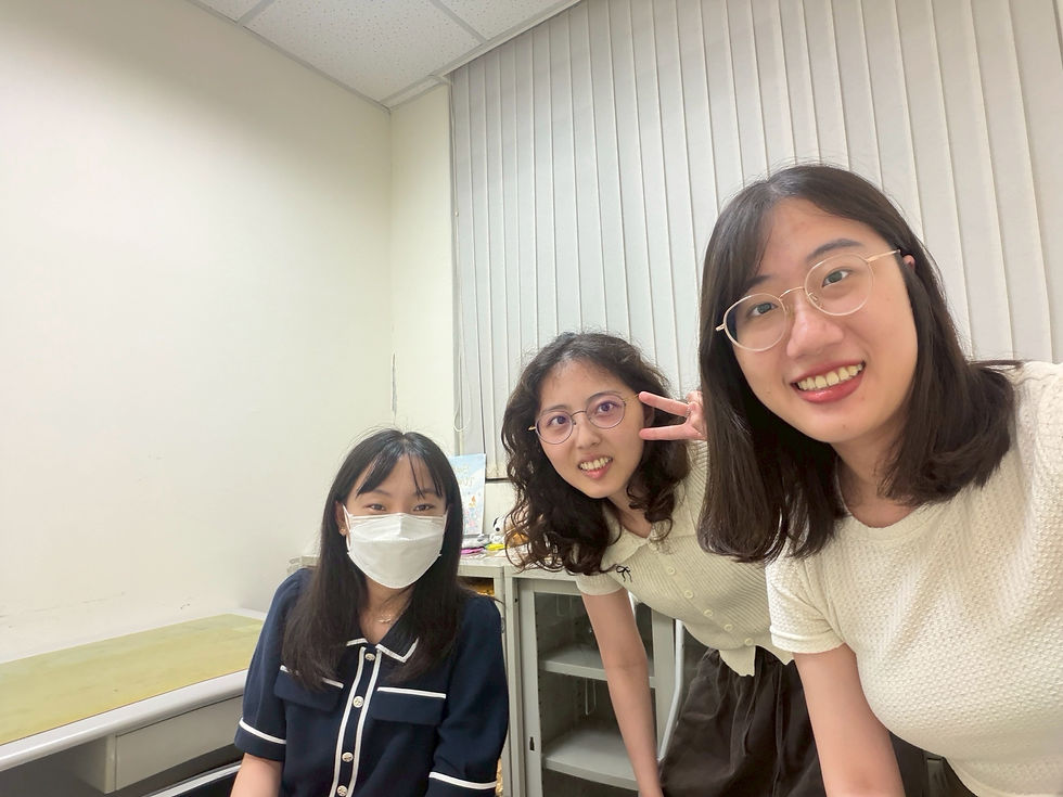 煒婕、玉函的授袍典禮
