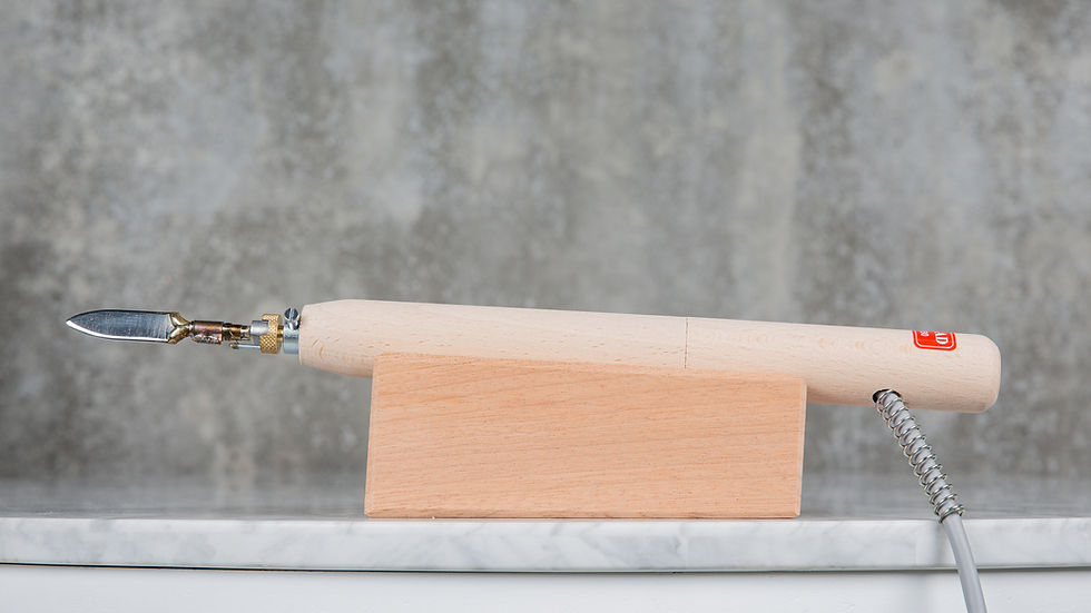 Thumbnail: Regad Wooden Handles Rest