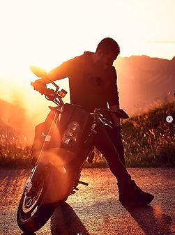 Unser Neffe und sein Motorrad