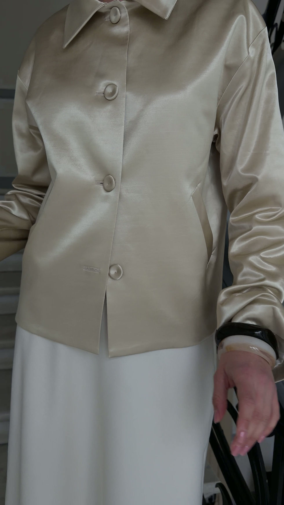Thumbnail: Rounded viscose blouson jacket  