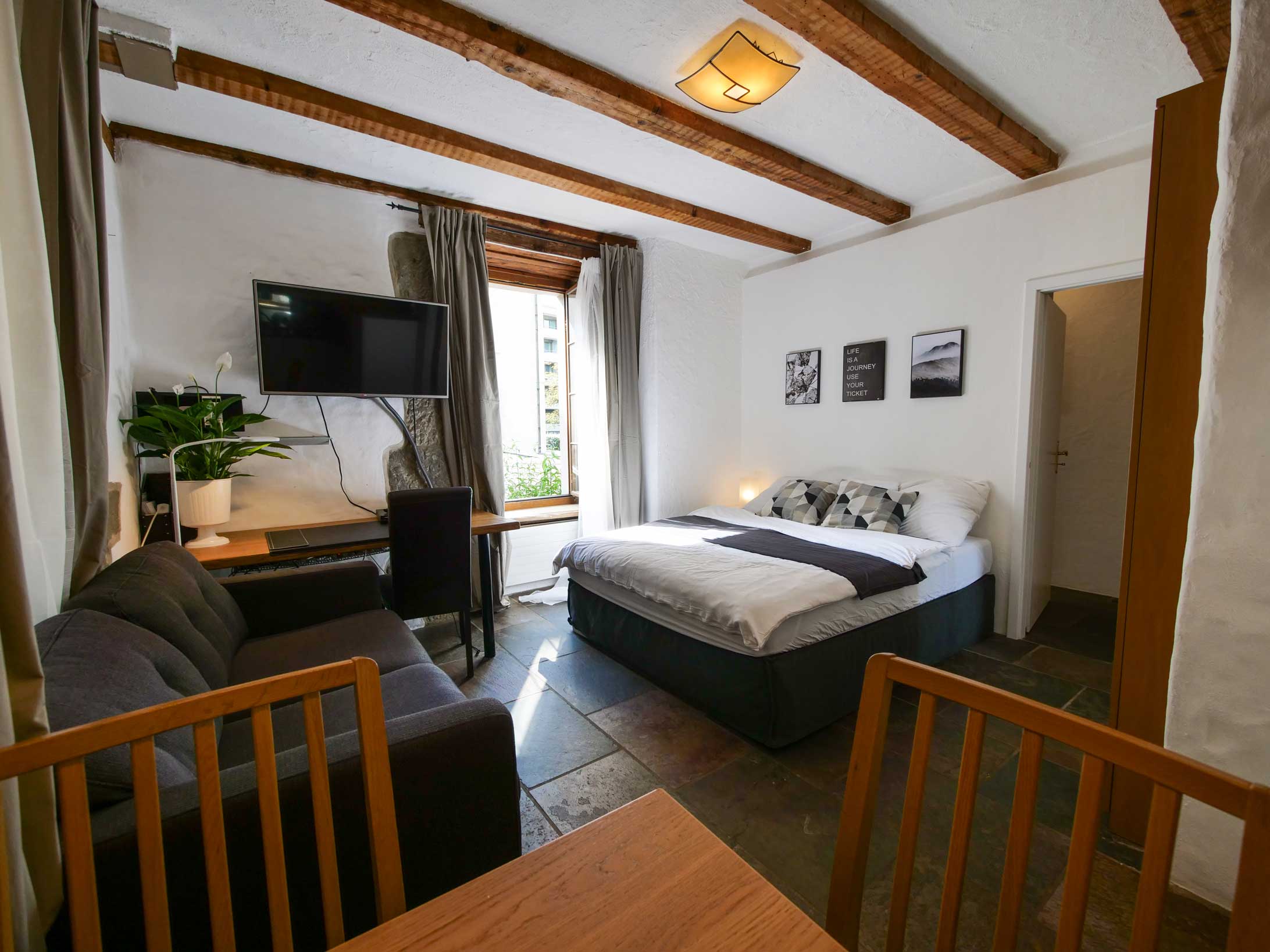 Möblierte Wohnung | Studio | AEGl