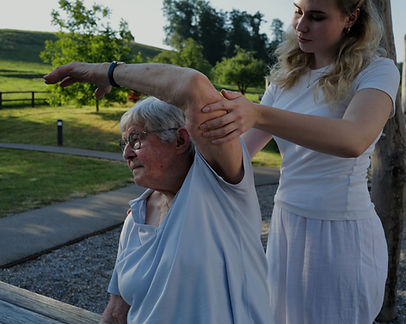 DO01060489 2_edited.jpg