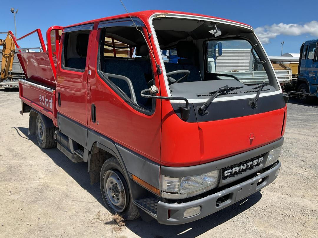 STOCK 2135 - 2001 MITSI CANTER FD5 4X4