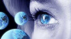 eye looking at multiple planets