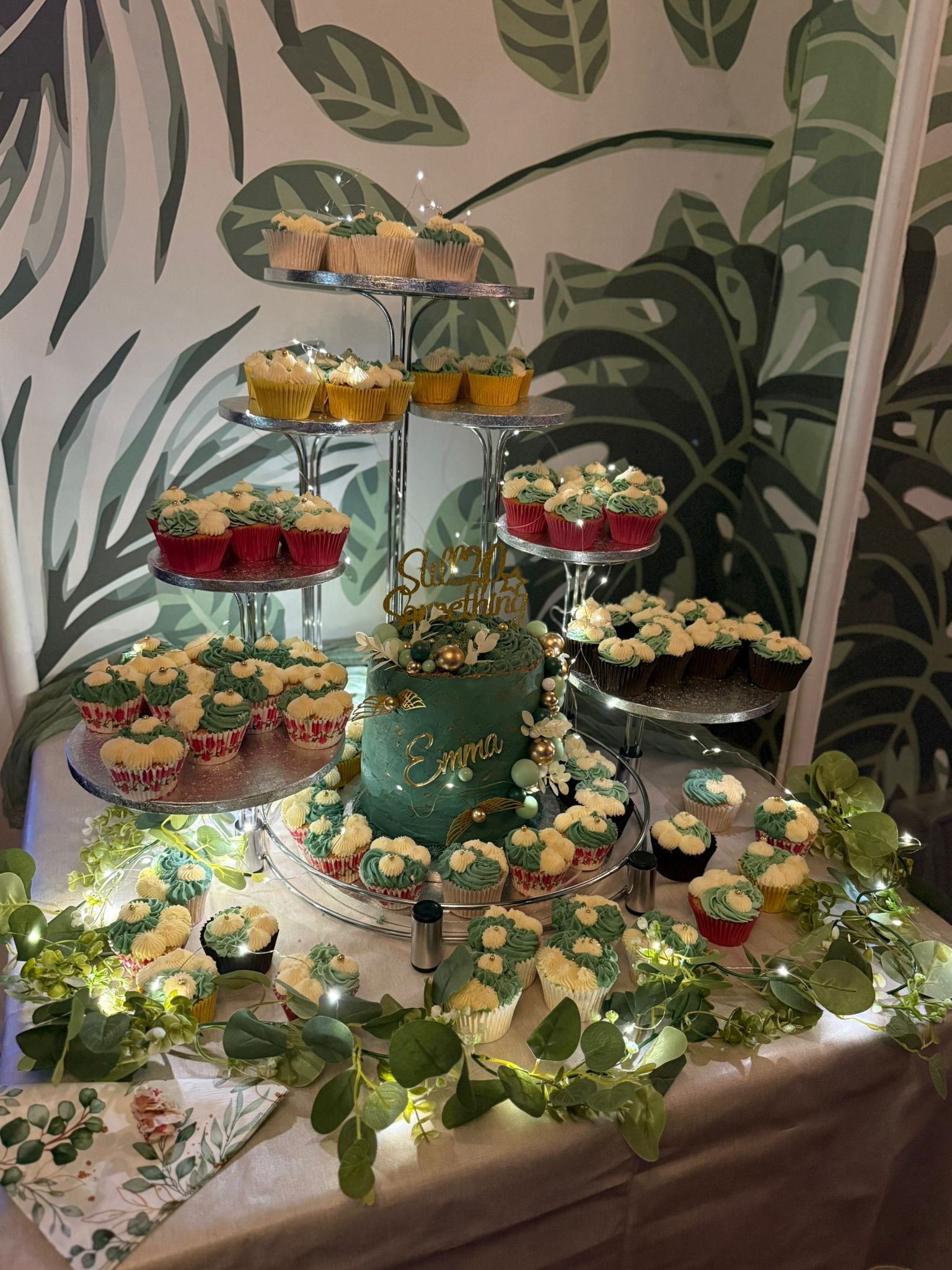 [To Rent] Cake Tower Cake Stand