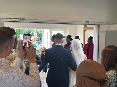 Wedding Entertainment Magicians to Create Magical Moments